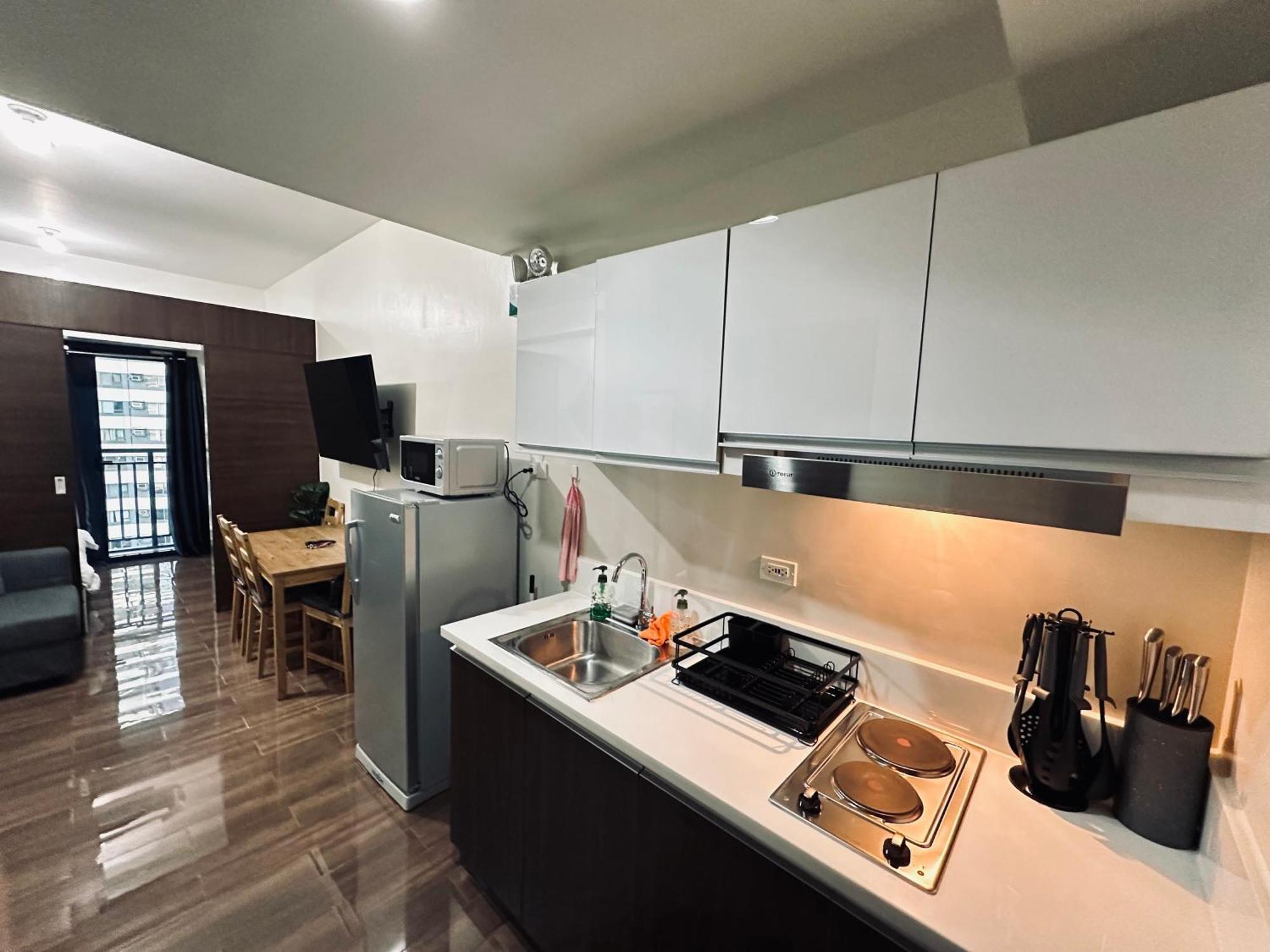 Heart Of Makati, Fully Furnished Condo, Cbd Central Location Makati City Exterior photo